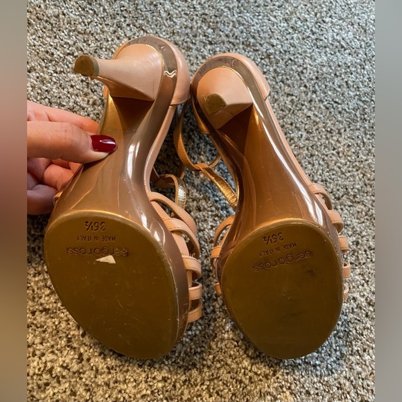 SERGIO ROSSI 36.5 6 Blush Pink Nude Leather Strappy Sandals W Gold Accents R$650 - Picture 7 of 12